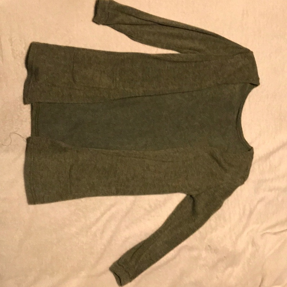 Cardigan sweater